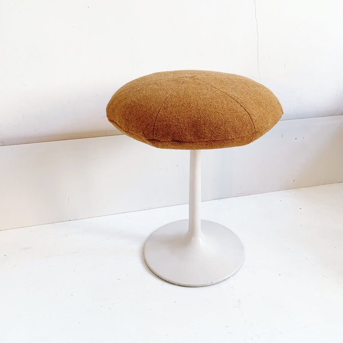 Stool tulip chair for sale  