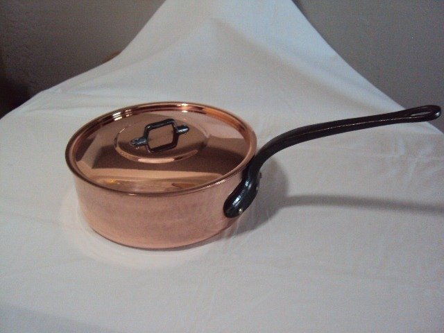 Saucepan large new for sale  