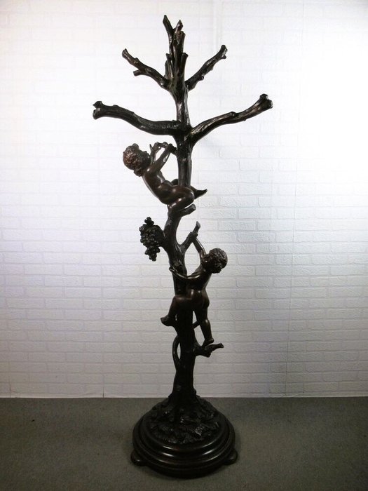 Sculpture grande albero usato  