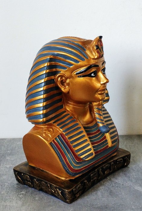 Bust pharao toetanchamon for sale  