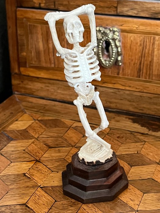 Sculpture memento mori for sale  
