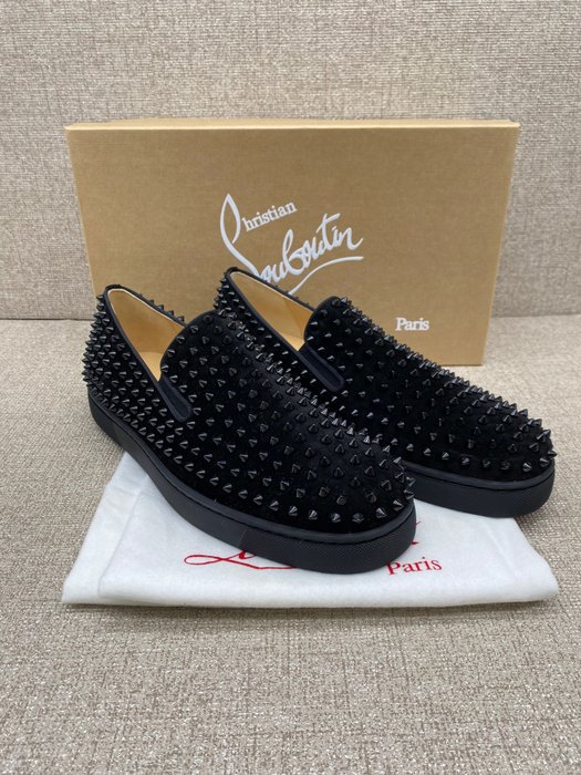Christian louboutin sneakers d'occasion  