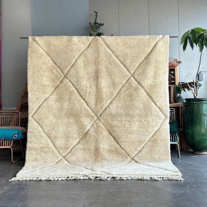 White modern moroccan for sale  