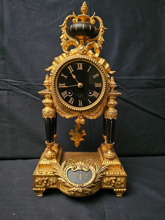 Table clock napoleon for sale  