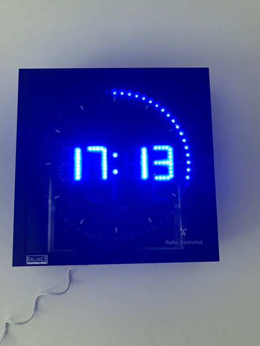 Led studio clock for sale  