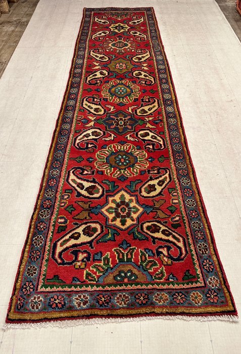 Nanaj persian carpet for sale  
