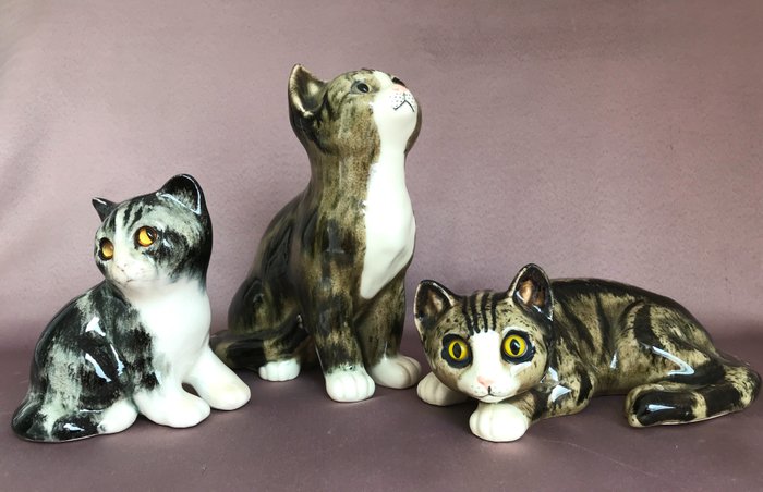 Cat pottery north for sale  