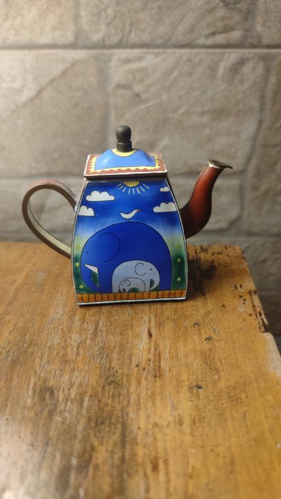 .j. milne teapot for sale  