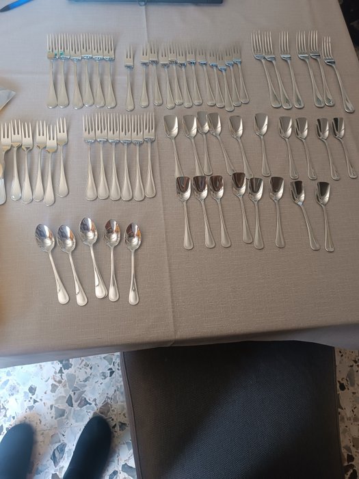 Calderoni cutlery set for sale  