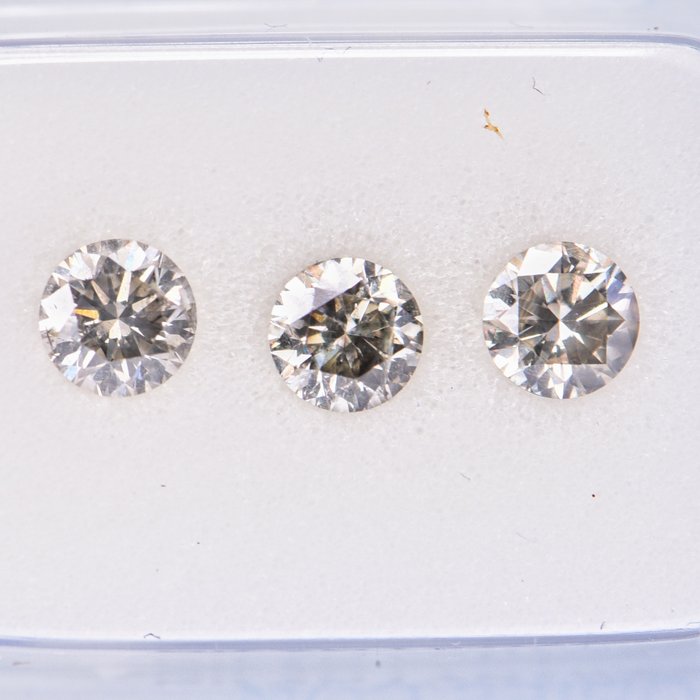 Pcs diamond 0.91 for sale  