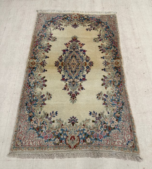 Yazd persian carpet for sale  