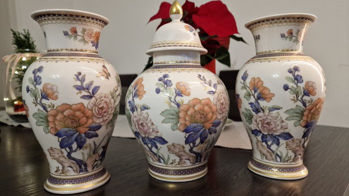 Kaiser vase porcelain d'occasion  