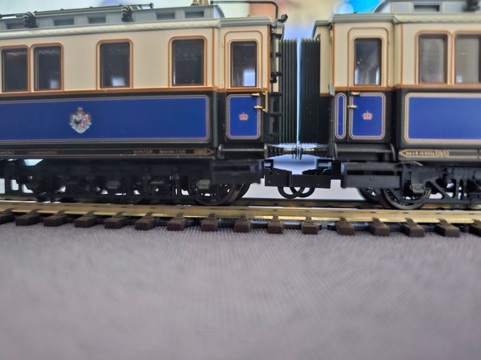 Trix model train usato  