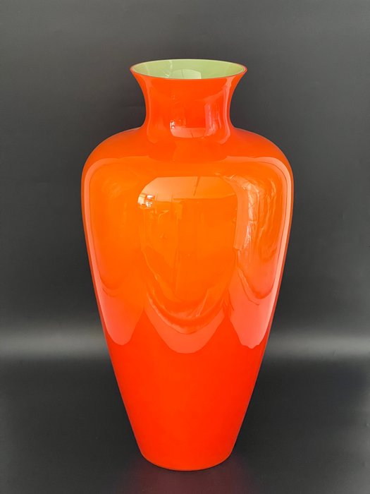 Vase glass 66 for sale  