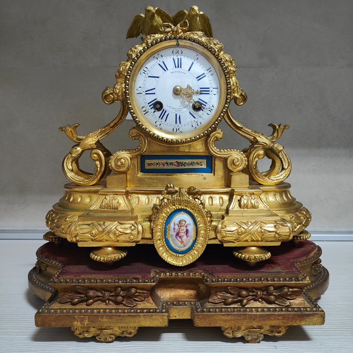Mantel clock graverand for sale  
