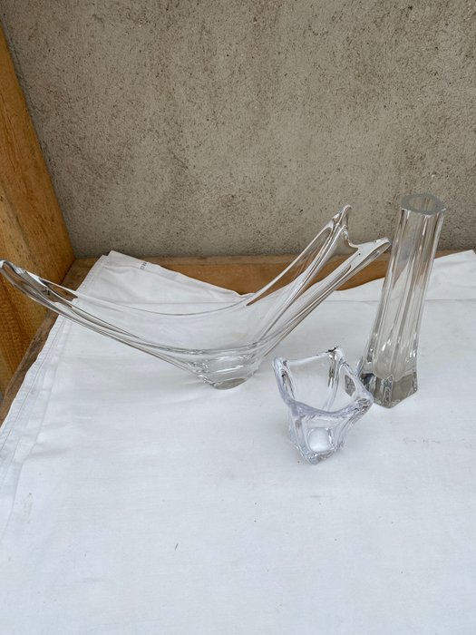 Daum vase crystal for sale  
