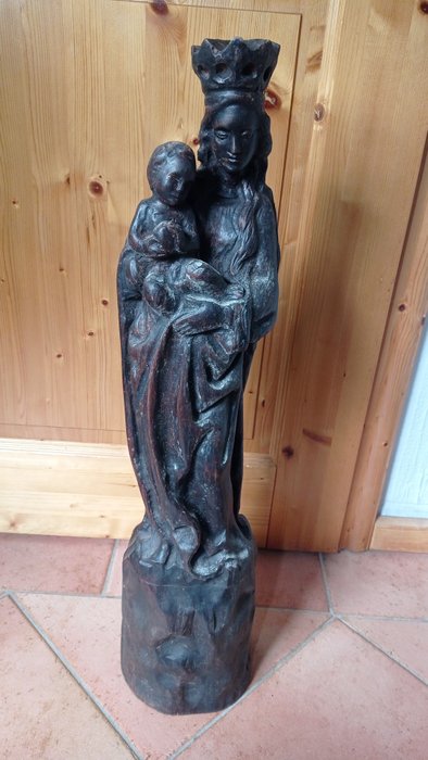 Unbek sculpture madonna for sale  