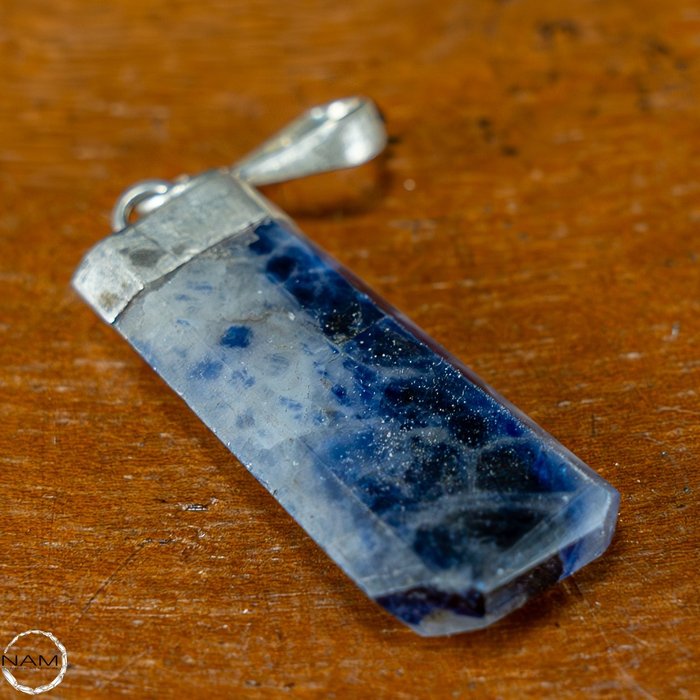Natural water sapphire for sale  