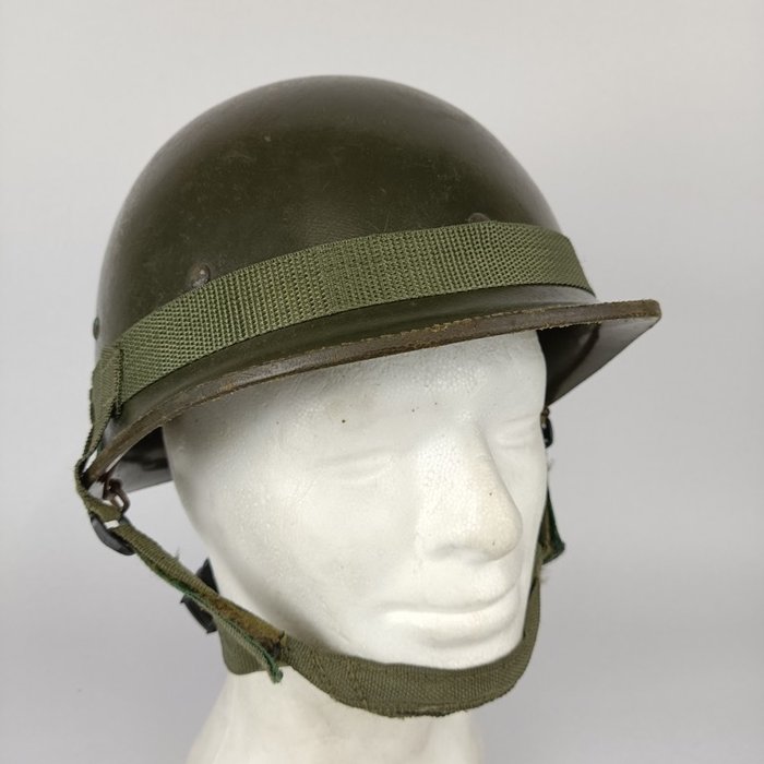 Chile paratroops military for sale  