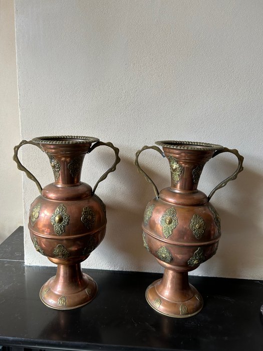 Vase arts crafts for sale  