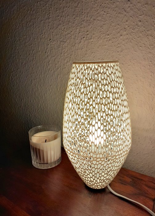 Ll16b table lamp for sale  