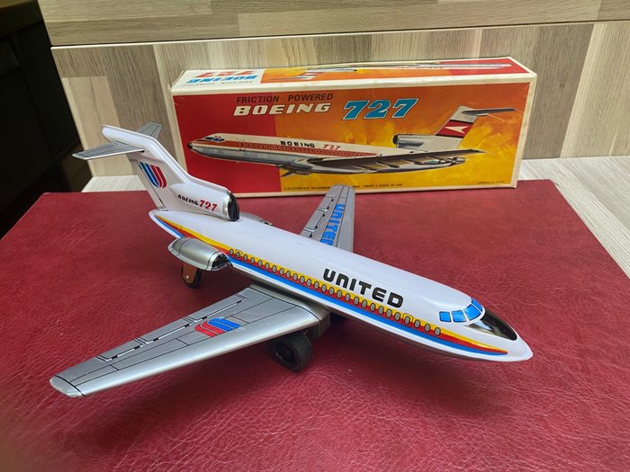 Passenger plane united for sale  