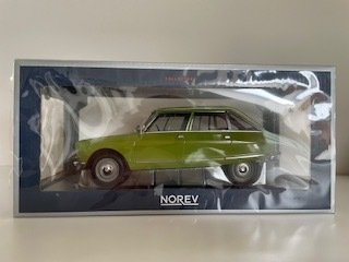 Norev model sedan usato  