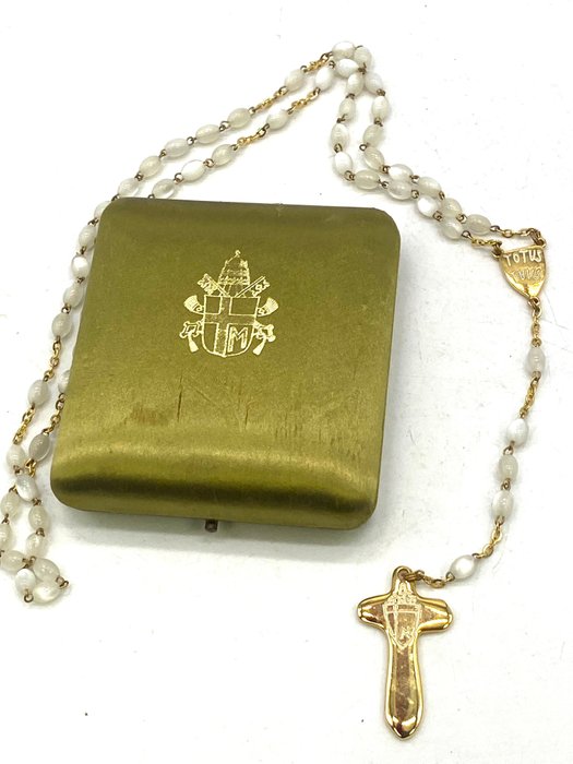 Contemporary rosary golden usato  