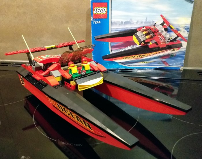 Lego city 7244 for sale  