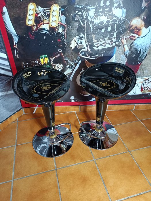 Bar stools lotus for sale  