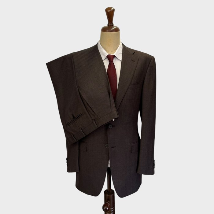 Ermenegildo zegna suit for sale  