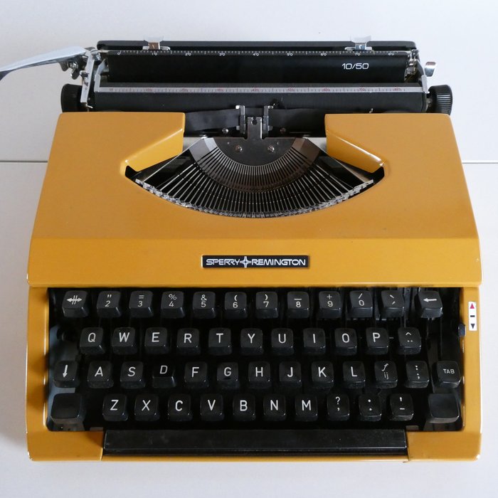 Sperry remington typewriter usato  