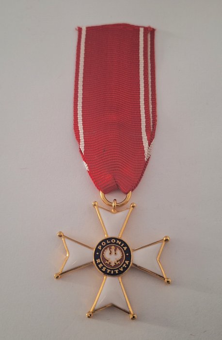 Poland medal order d'occasion  