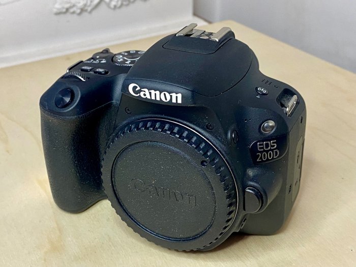 Canon eos 200d for sale  