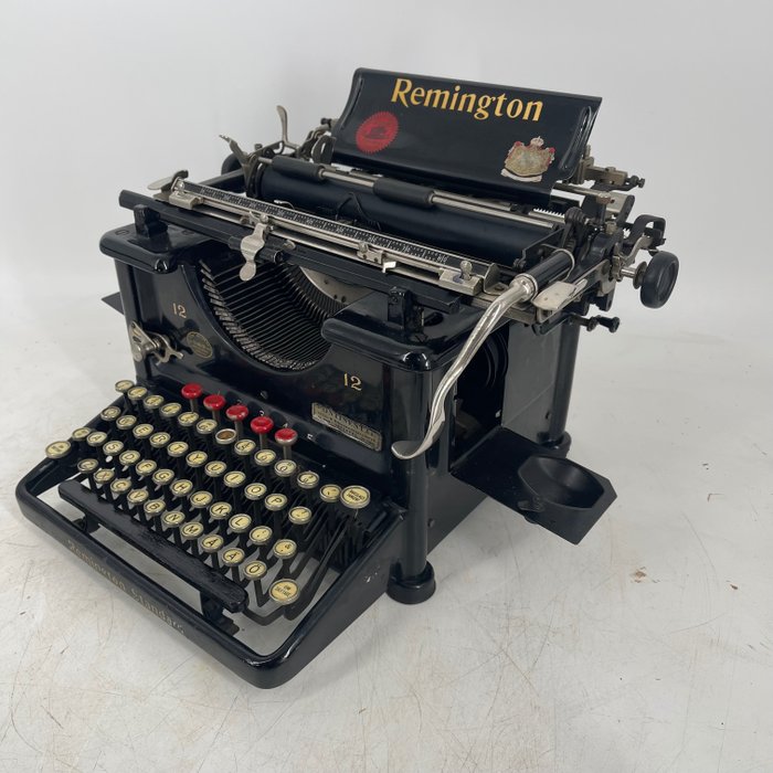 Remington typewriter company usato  