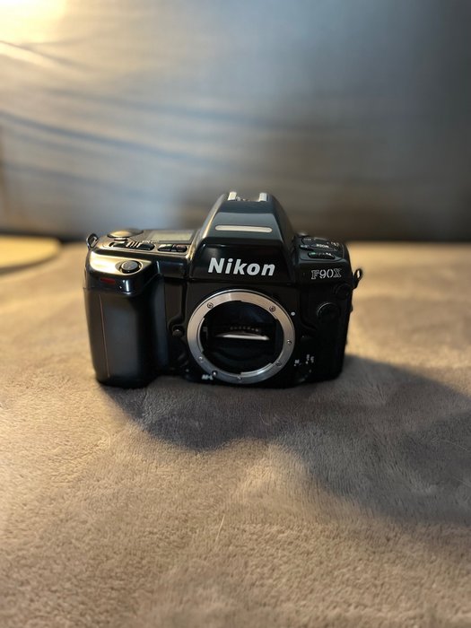 Nikon f90x con usato  