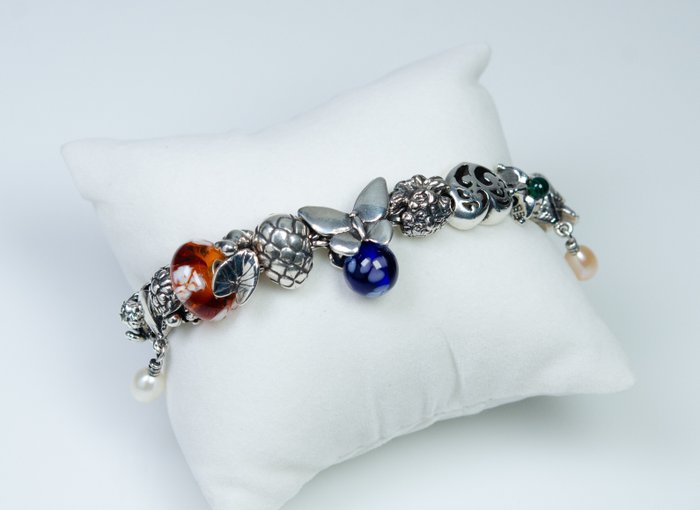 Reserve price trollbeads for sale  