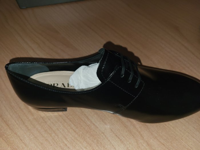 Prada lace shoes for sale  