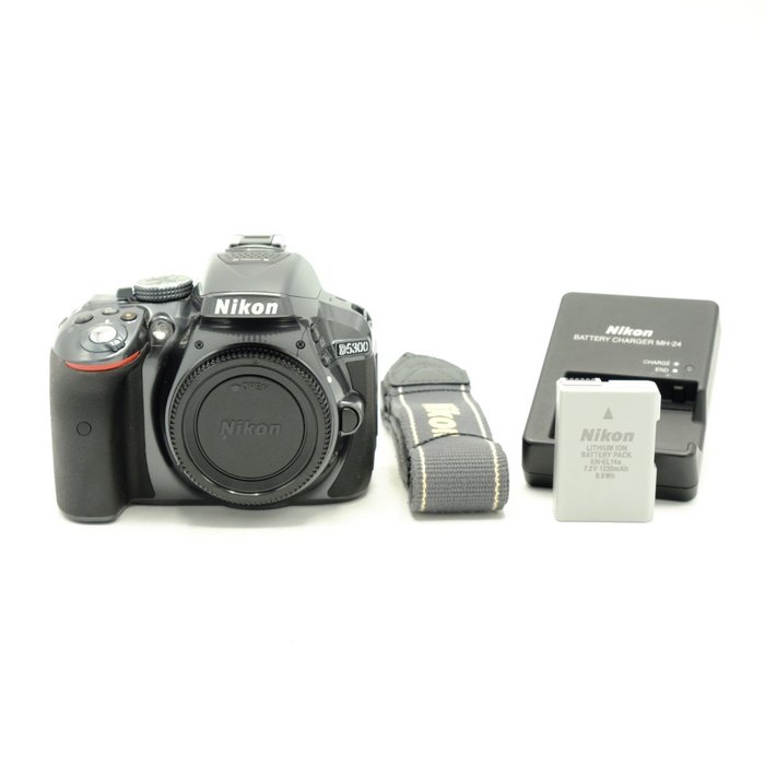 Nikon d5300 camera for sale  