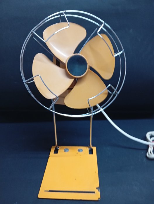 Termozeta electric fan usato  