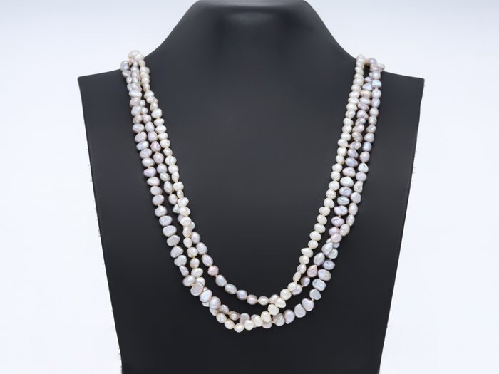 Kt. akoya pearls usato  