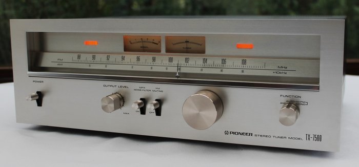 Pioneer 7500 tuner usato  