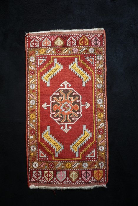 Antique yastik türkiye for sale  