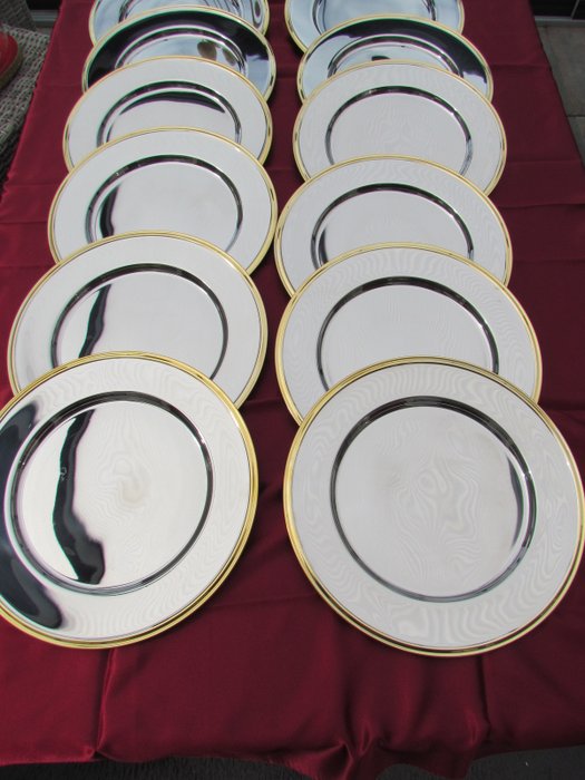 Plate onderborden met for sale  
