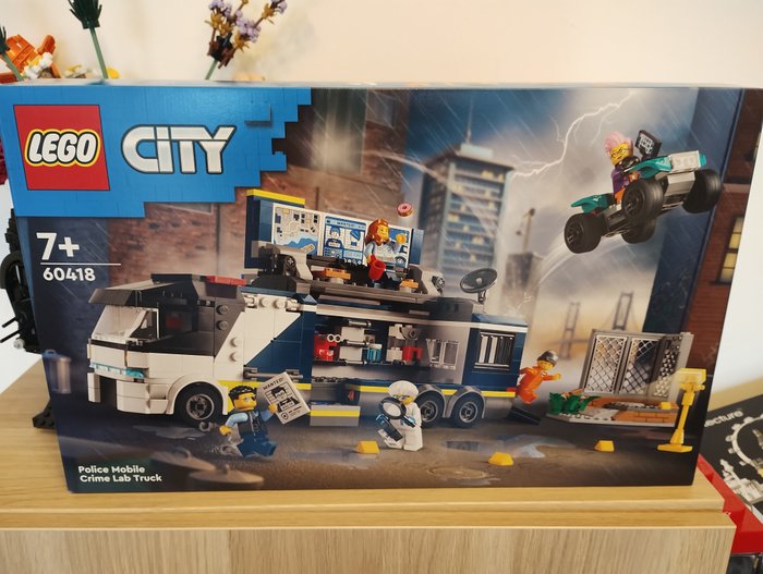 Lego city 60418 usato  