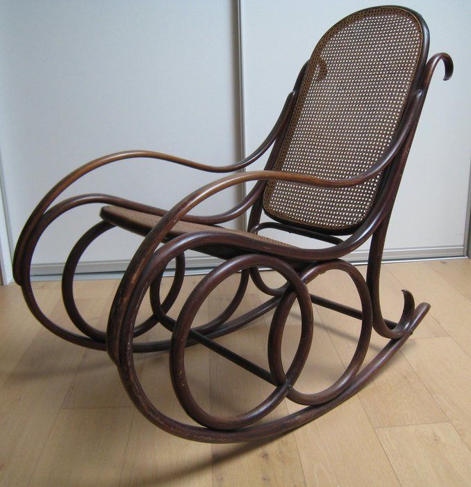 Thonet rocking chair d'occasion  