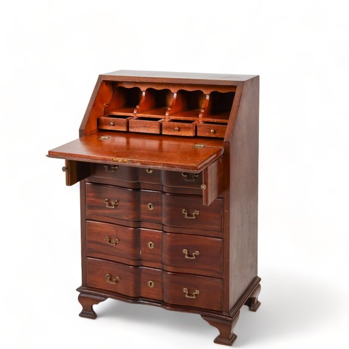 Chest drawers maria for sale  