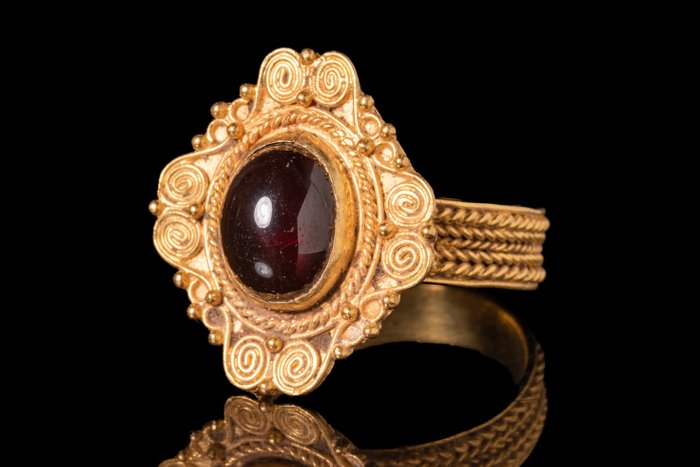 Byzantine gold ring for sale  