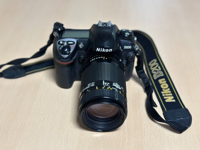 Nikon d200 digital usato  