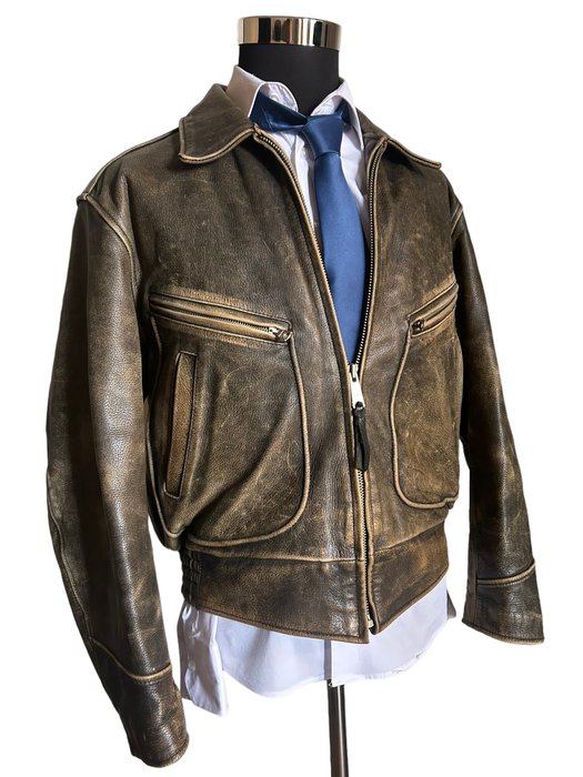 Chevignon leather jacket usato  